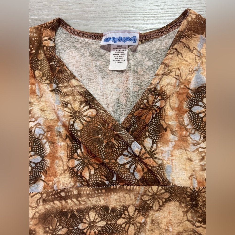 Y2K MissUnderstood V Neck Empire Mesh Brown Patterned Top, XL, fits like Medium - Picture 5 of 11